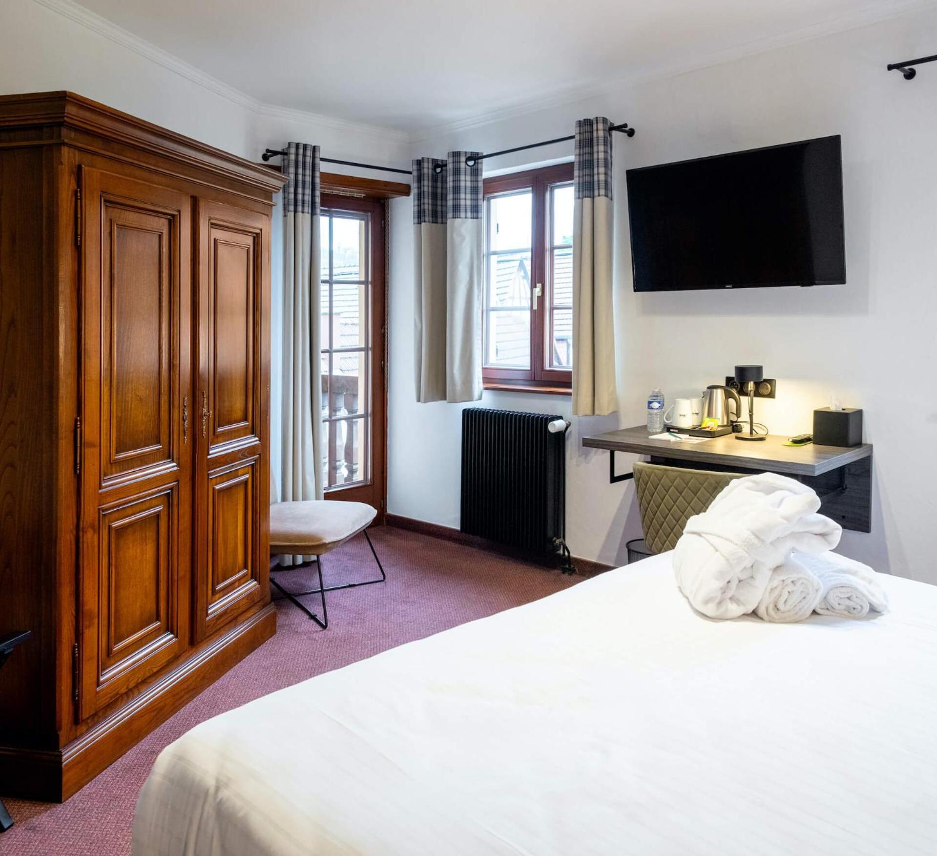 Hotel Au Heimbach Lembach Εξωτερικό φωτογραφία